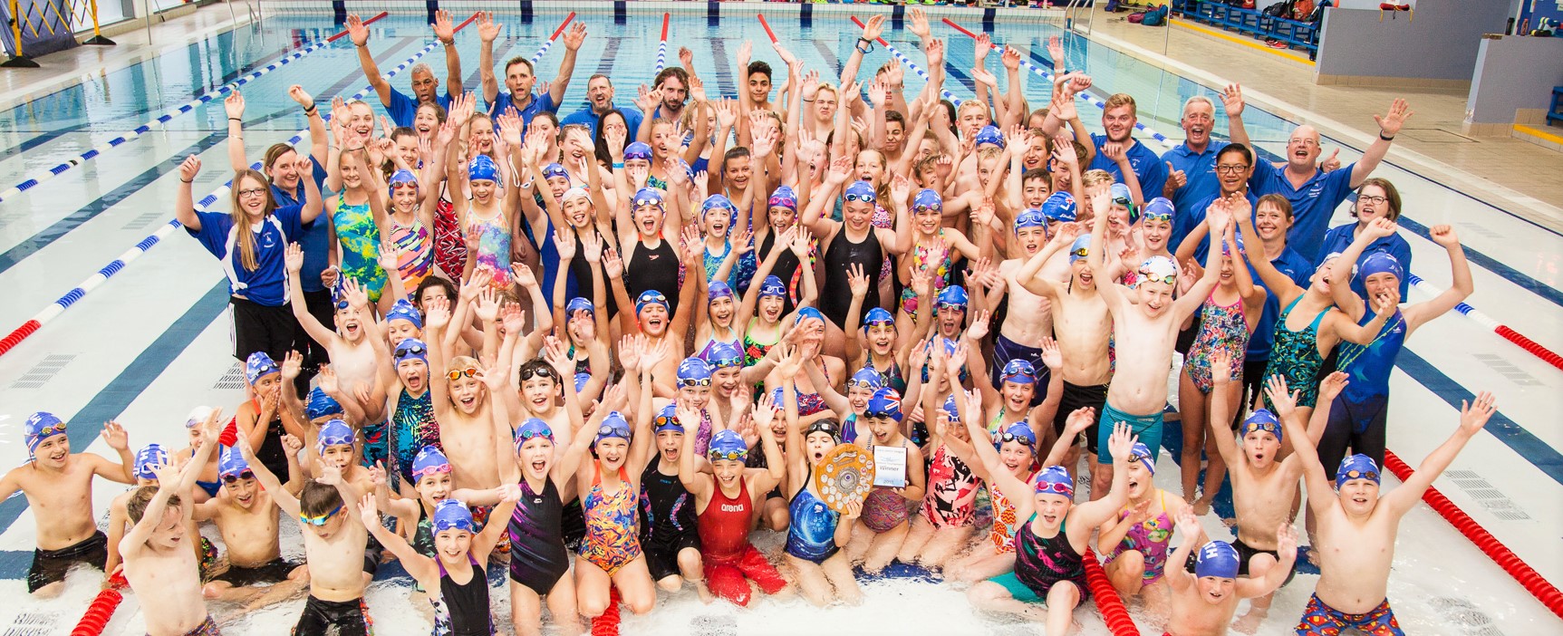 Louth Swimming Club Show Their Support Magna Vitae